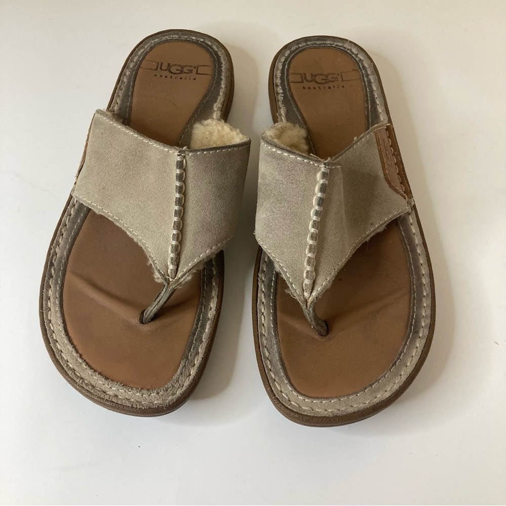 Ugg Australia Contrast Stitch Suede Leather Fur Lined Rubber Bottom Flip Flops 8